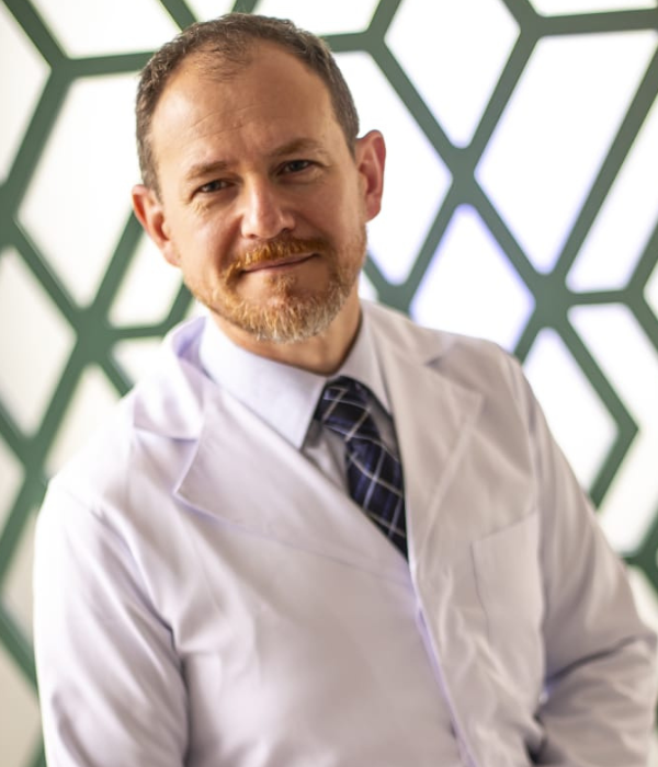 Dr. Rafael Bonan